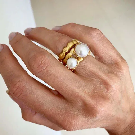 Fairley Double Pearl Ring - Gold