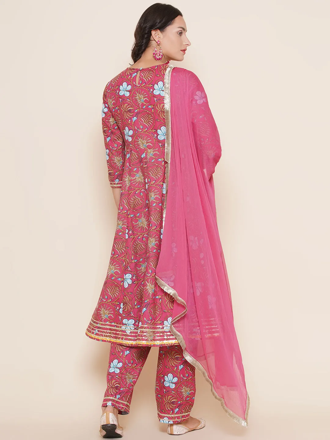 Pink Floral Printed Gotta Detailing Flared Anarkali Kurta & Pink Multi Printed Pant with Dupatta